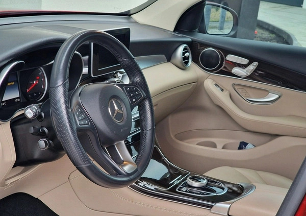 Mercedes-Benz GLC cena 143000 przebieg: 111000, rok produkcji 2019 z Drawsko Pomorskie małe 742